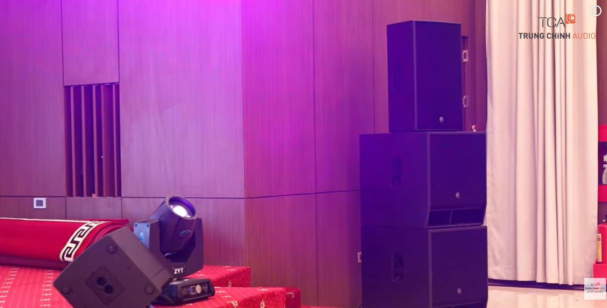 Hệ thống loa Yamaha cho sân khấu hội trường