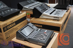 Mixer Yamaha DM3 Dante