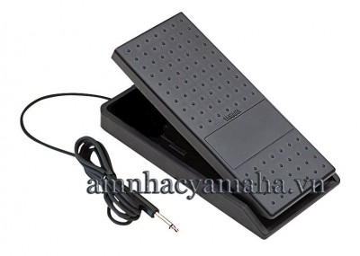 Synthesizers Yamaha FC7